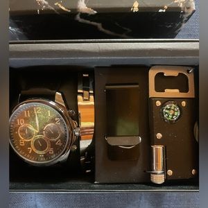 Watch set for men Brand new with the box with key and card holder